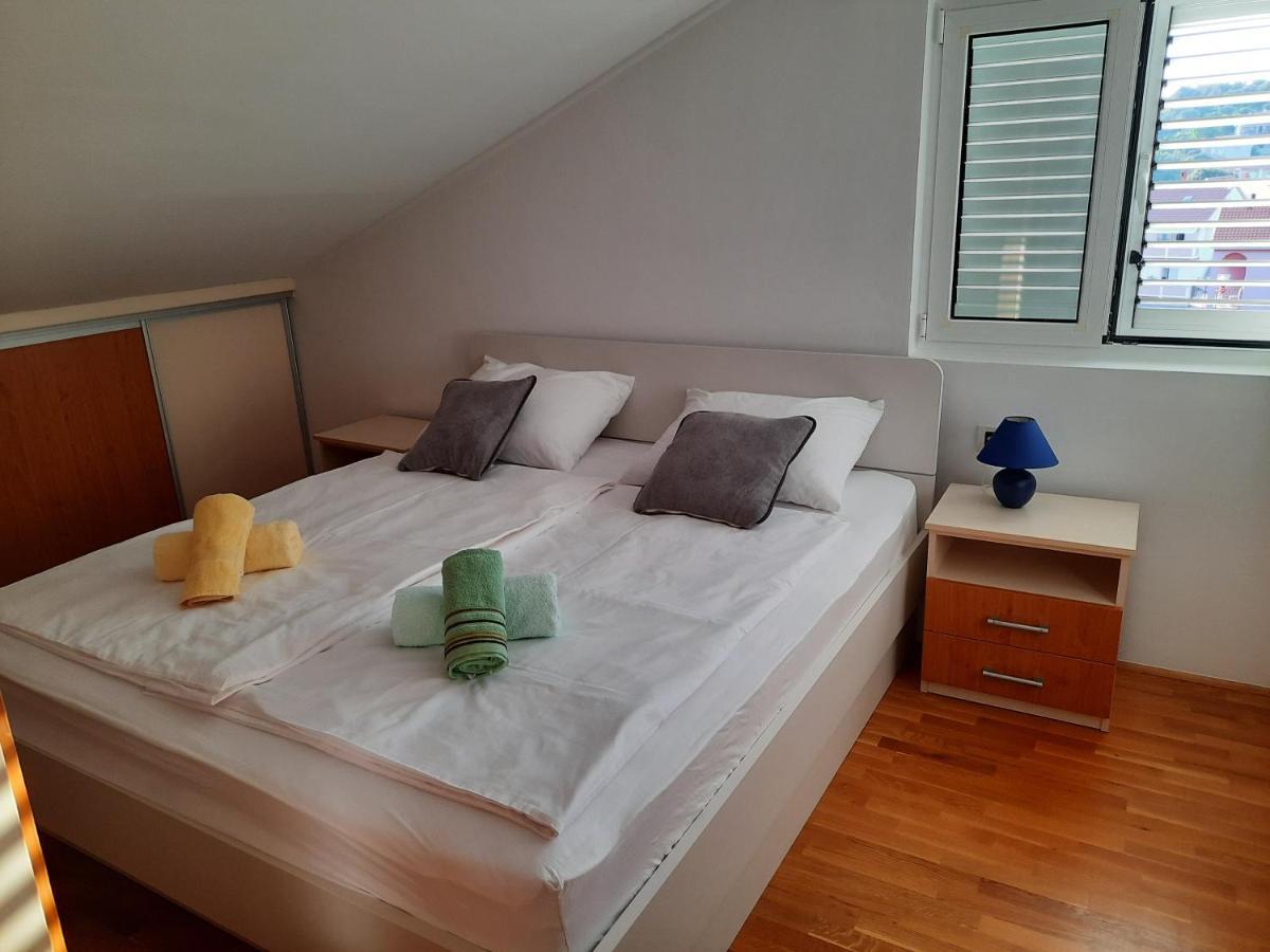 Apartman Martina Palit Eksteriør billede